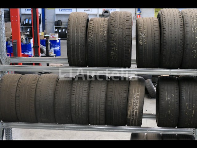 Grote partij nieuwe en tweedehands banden - afbeelding 3 van  6