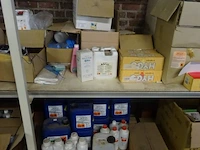 Grote partij onderhouds-/reinigingsproducten - afbeelding 10 van  29