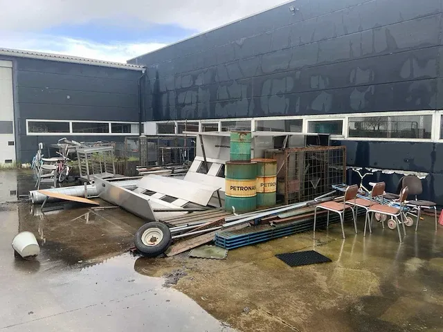 Grote partij oude metalen - afbeelding 1 van  19