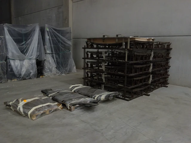 Grote partij oude metalen - afbeelding 2 van  12