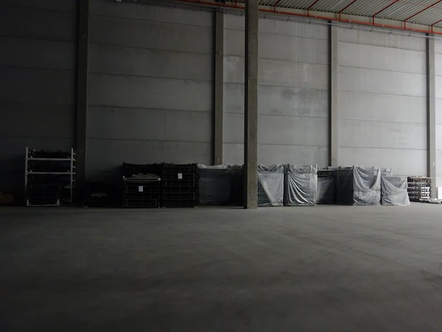 Grote partij oude metalen - afbeelding 1 van  12