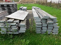 Grote partij palletranden & diverse palletdeksels - afbeelding 2 van  5