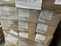 Grote partij papieren tafellakens (zonder pallet) - afbeelding 1 van  2