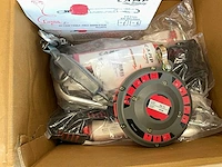 Grote partij petzl klimmaterialen 40x - afbeelding 2 van  12