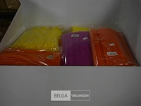 Grote partij plastic rietjes - afbeelding 1 van  4
