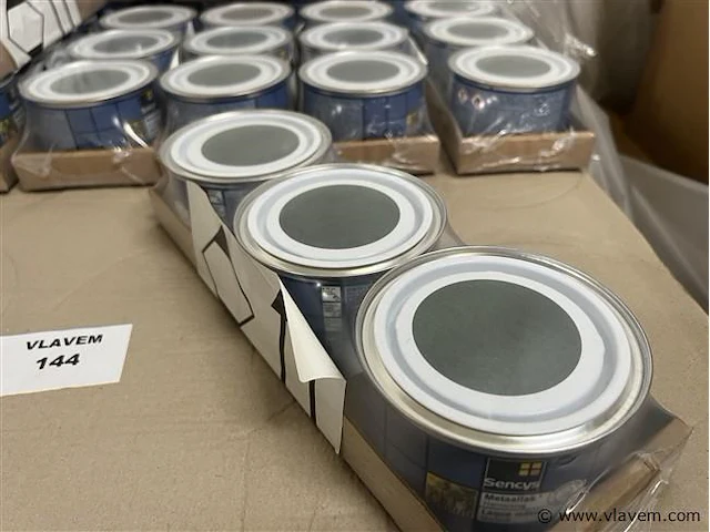 Grote partij potjes metaallak hamerslag - afbeelding 2 van  3