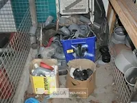 Grote partij sanitair pvc - afbeelding 1 van  6