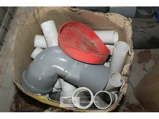 Grote partij sanitair pvc - afbeelding 3 van  6