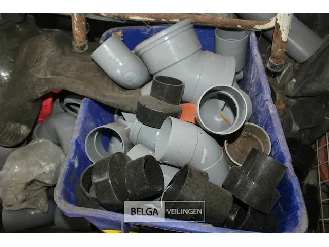 Grote partij sanitair pvc - afbeelding 4 van  6