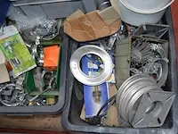 Grote partij sanitaire pvc koppelingen en galva koppelingen (15) - afbeelding 10 van  21