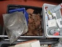 Grote partij sanitaire pvc koppelingen en galva koppelingen (15) - afbeelding 13 van  21