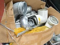 Grote partij sanitaire pvc koppelingen en galva koppelingen (15) - afbeelding 12 van  21