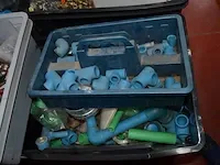 Grote partij sanitaire pvc koppelingen en galva koppelingen (15) - afbeelding 17 van  21