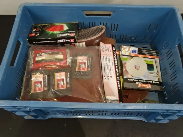 Grote partij schuurpapier - afbeelding 2 van  3