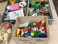 Grote partij speelgoed - afbeelding 3 van  9