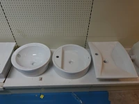 Grote partij spoelbakken en wc brillen - afbeelding 9 van  13
