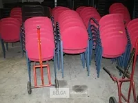 Grote partij stapelstoelen - afbeelding 7 van  9