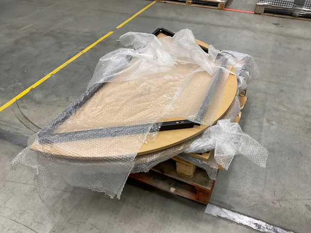 Grote partij tafels & stoelen - afbeelding 7 van  13