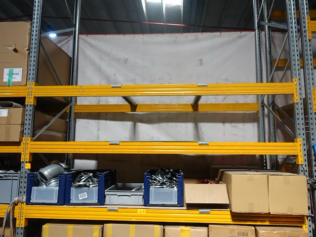 Grote partij toebehoren ventilatie - afbeelding 12 van  29
