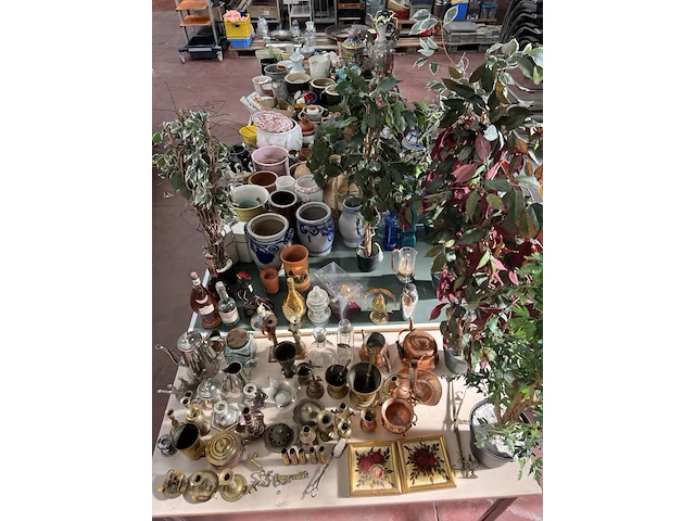 Grote partij vazen, decoratie en bloempotten - afbeelding 12 van  36