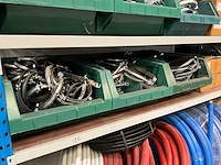 Grote partij verluchtingsbuizen, koppelstukken, etc - afbeelding 38 van  67