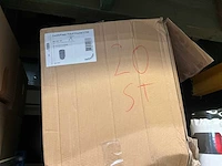 Grote partij verluchtingsbuizen, koppelstukken, etc - afbeelding 47 van  67