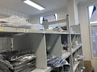 Grote partij voorraad kledij van plm 400 kledingstukken - afbeelding 37 van  107