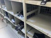 Grote partij voorraad kledij van plm 400 kledingstukken - afbeelding 74 van  107