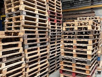 Grote partij wegwerppalletten - afbeelding 3 van  3