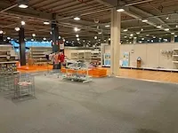 Grote partij winkelstellingen - afbeelding 2 van  30