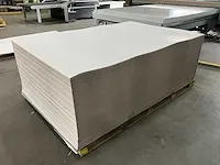 Grote partij wit golfkarton 160x240 - afbeelding 2 van  10
