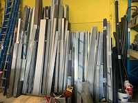 Grote partij zink en alu dakmaterialen - afbeelding 1 van  5