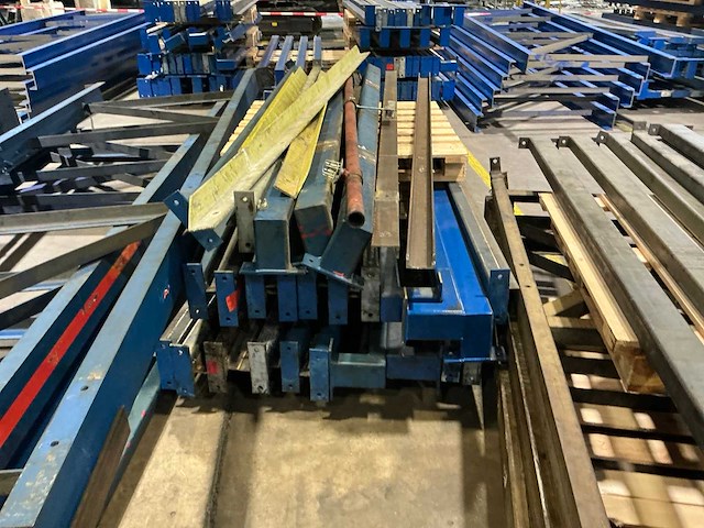 Grote partij zwaarlaststellingen - afbeelding 2 van  14