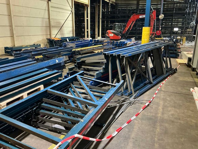 Grote partij zwaarlaststellingen - afbeelding 1 van  14