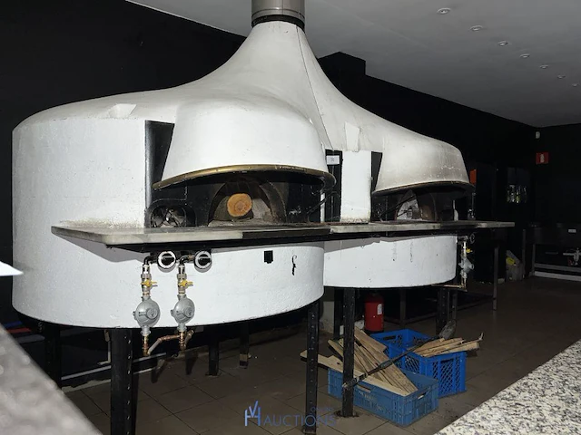 Grote pizza oven - afbeelding 13 van  19