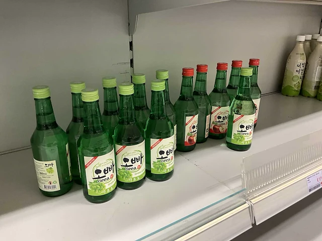 Grote restpartij aziatisch voedsel - afbeelding 8 van  70
