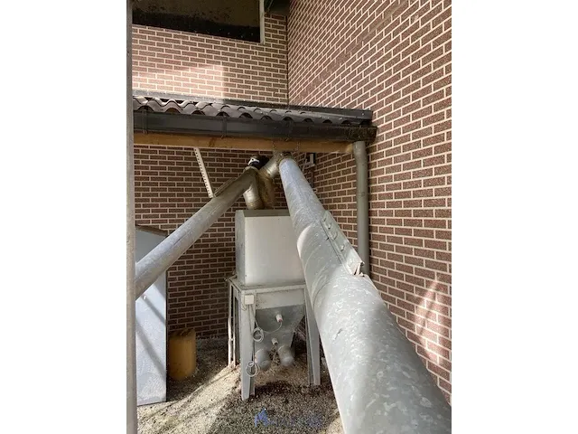 Grote silo - afbeelding 4 van  14