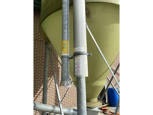 Grote silo - afbeelding 9 van  14