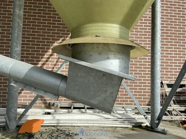 Grote silo - afbeelding 13 van  14