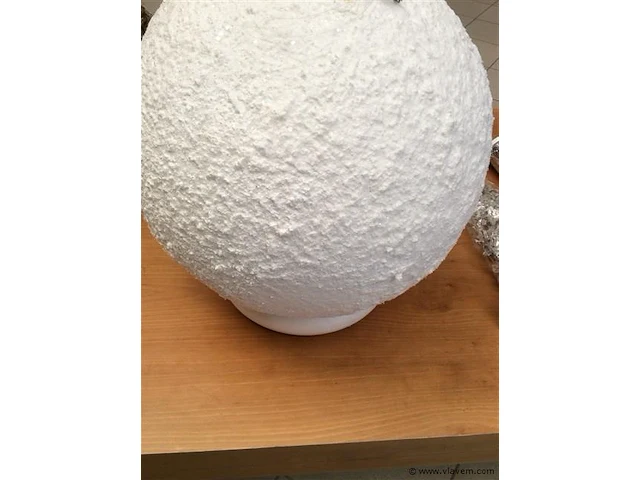 Grote sneeuwbal - afbeelding 2 van  2