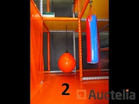 Grote speelmodule inclusief karrencircuit +/- 60 m² - afbeelding 28 van  38