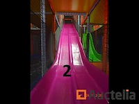 Grote speelmodule inclusief karrencircuit +/- 60 m² - afbeelding 31 van  38