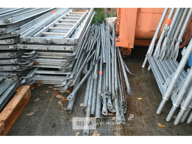 Grote stalen stelling - afbeelding 9 van  11