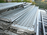 Grote stalen stelling - afbeelding 10 van  11