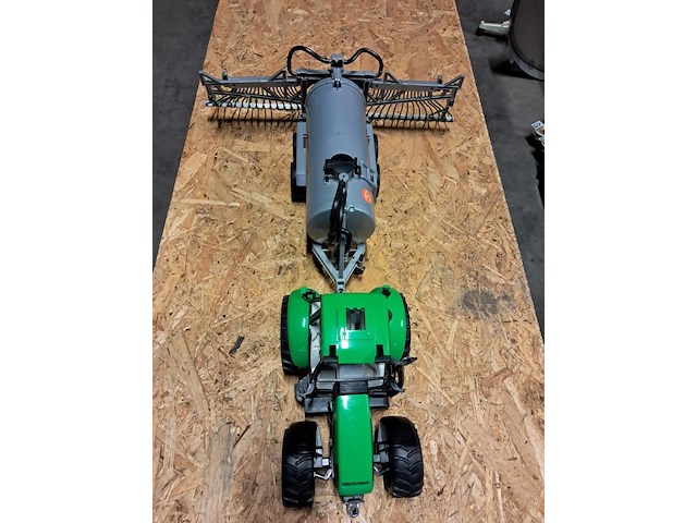 Grote tractor sproeisysteem ( l 680 mm ) - afbeelding 2 van  6