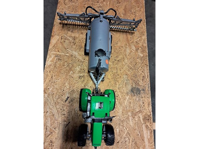 Grote tractor sproeisysteem ( l 680 mm ) - afbeelding 5 van  6