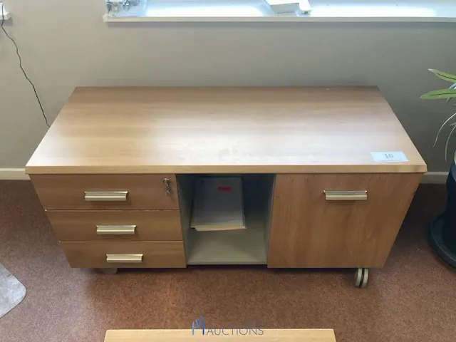 Grote verrijdbare ladekast - afbeelding 1 van  3