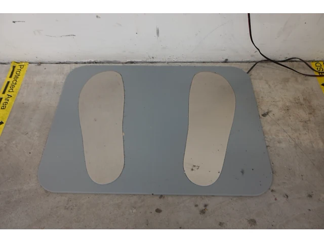 Grounding tester wolfgang warmbier - afbeelding 2 van  3