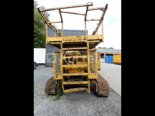 Groves gears crawler thermische schaarlift sm4688r - afbeelding 16 van  16