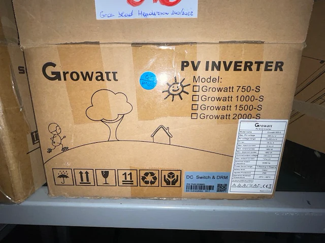 Growatt omvormer - afbeelding 1 van  2